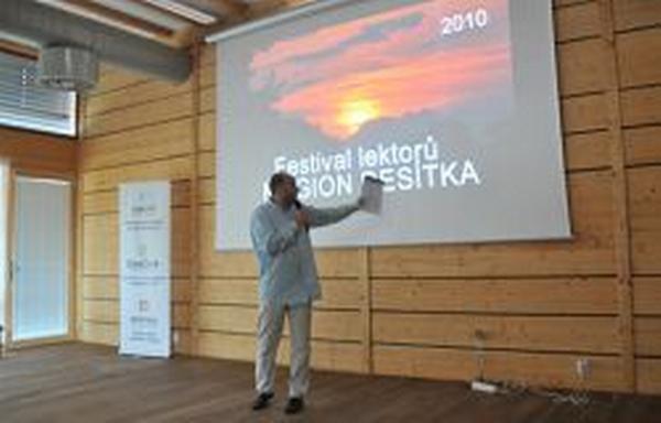 Festival lektorů - Magion Desítka