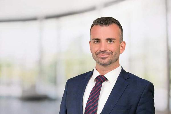 Pavel Novák, Commercial Real Estate Professional, Savills ČR